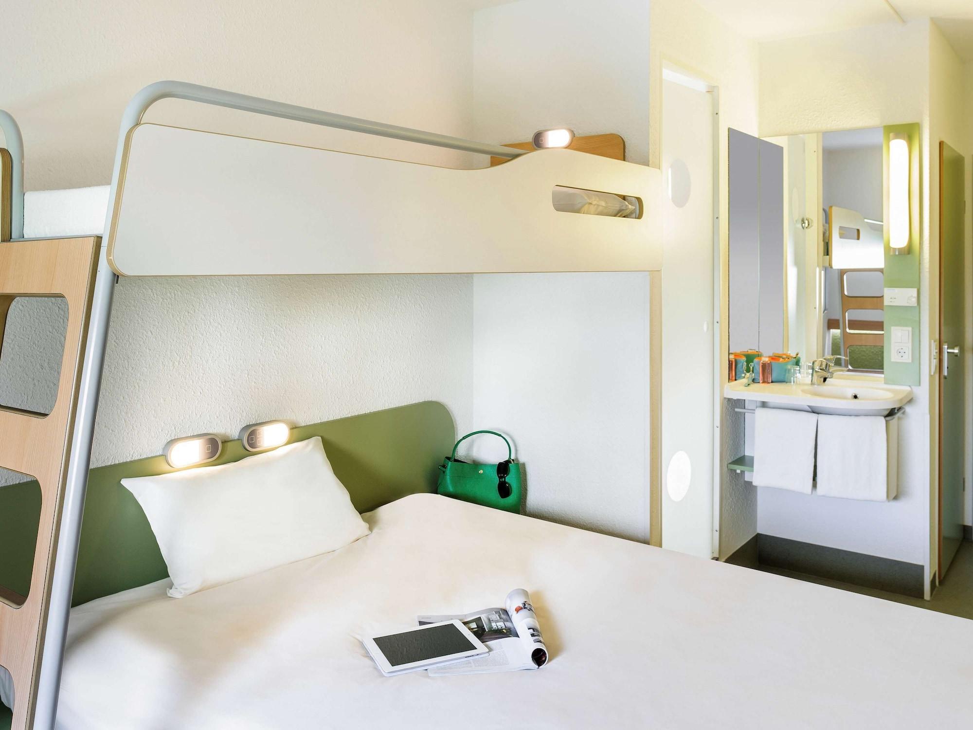 Ibis Budget Bergerac Exterior photo