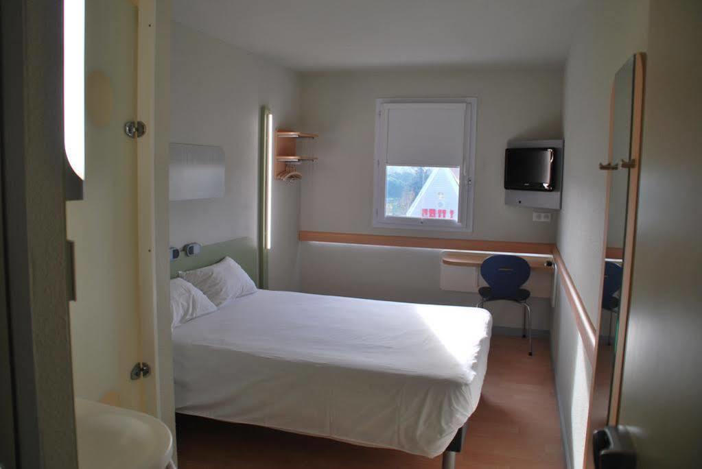 Ibis Budget Bergerac Exterior photo